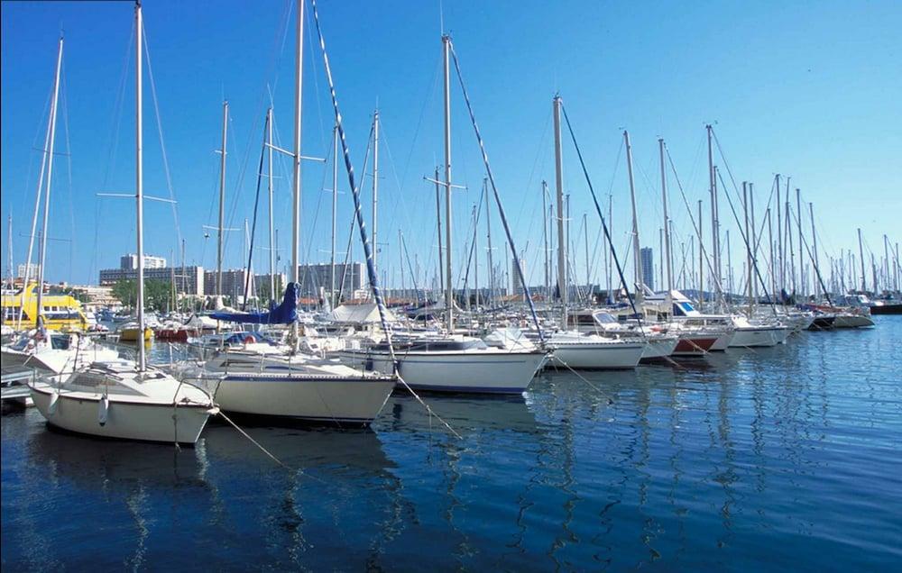 Ibis Toulon La Seyne Sur Mer المظهر الخارجي الصورة