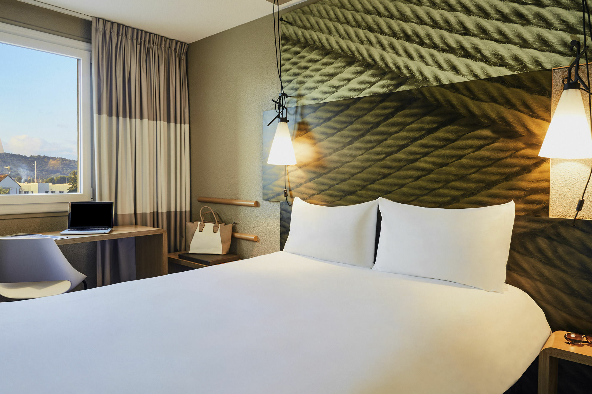 Ibis Toulon La Seyne Sur Mer المظهر الخارجي الصورة